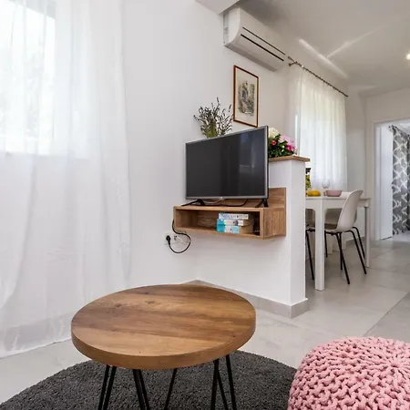 شقة Marija باشْكا